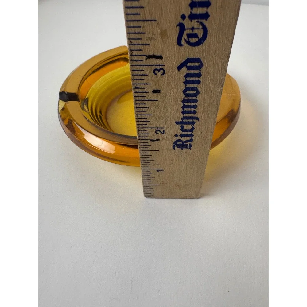 Amber Glass Ashtray Vintage Round Cigar Cigarette Holder for Home Decor‎